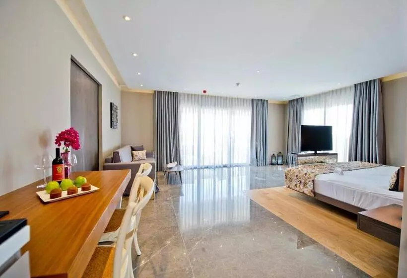 プレミアムスイート, Ramada Resort By Wyndham Bodrum