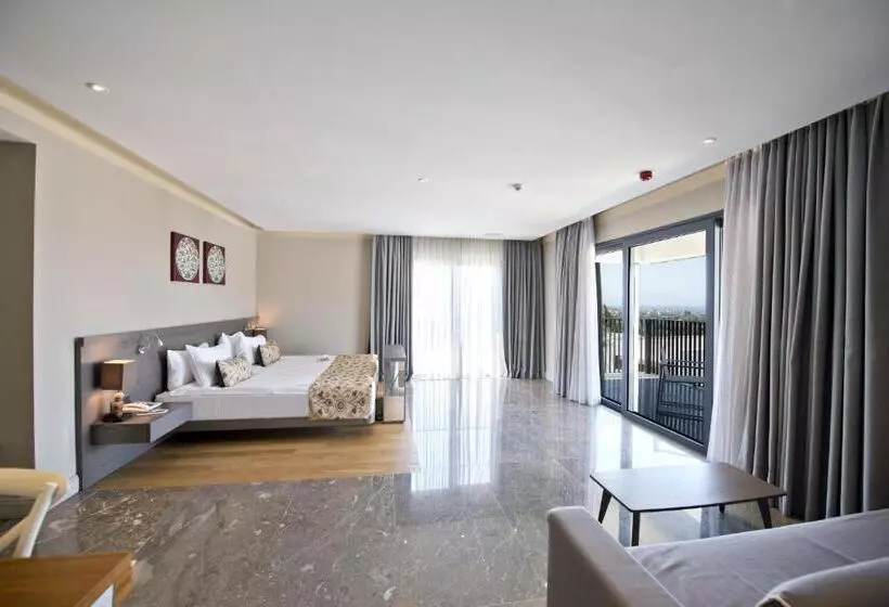 プレミアムスイート, Ramada Resort By Wyndham Bodrum
