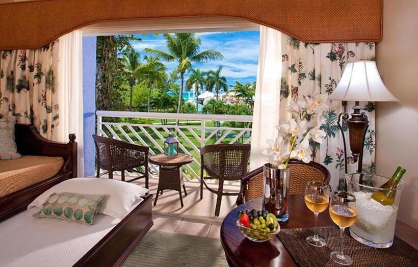 اتاق لوکس, Beaches Turks And Caicos Resort Villages And Spa All Inclusive