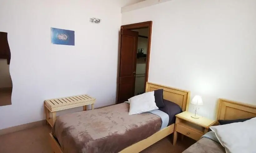 スタンダードルーム, Casina Raho B&b