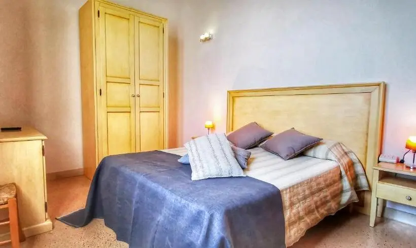 スタンダードルーム, Casina Raho B&b