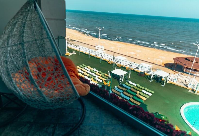 Трехместный Superior Вид на Море, Golden Beach