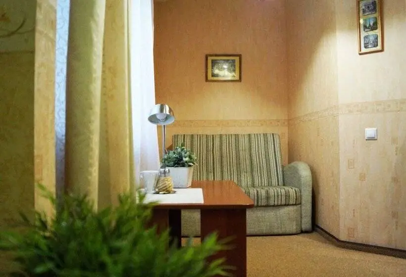 اتاق راحتی, Podkova Omsk