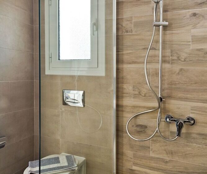 اتاق خانوادگی, Chc Sound Of The Sea