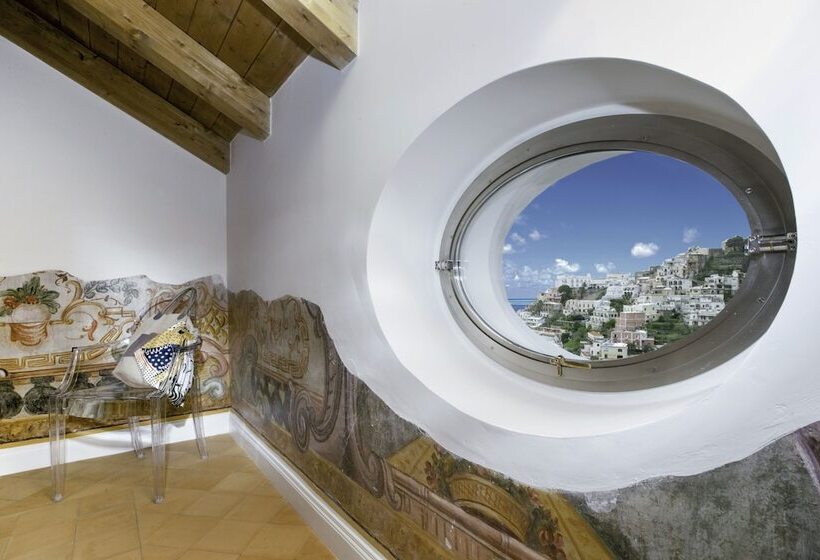 غرفة قياسية مطلة على المدينة, Il Moro Di Positano