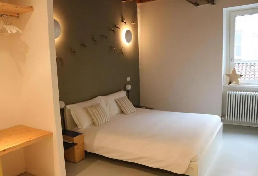 اتاق استاندارد, New Fontana Rooms