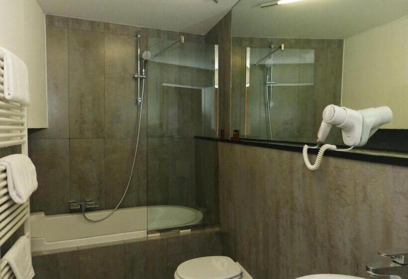 ファミリールーム, New Fontana Rooms