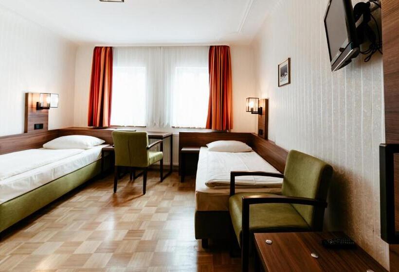 スタンダードルーム, Gasthof Goldener Greifen