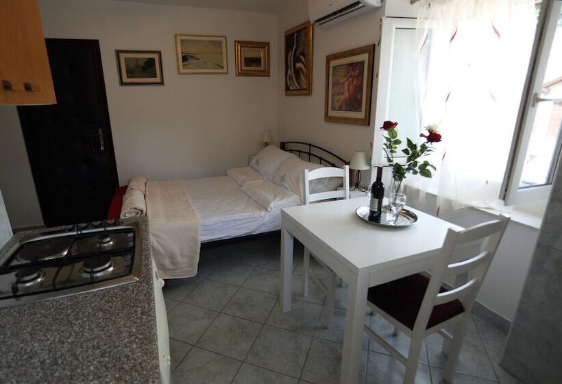 Студио Comfort, Golden Gate Dream Rooms