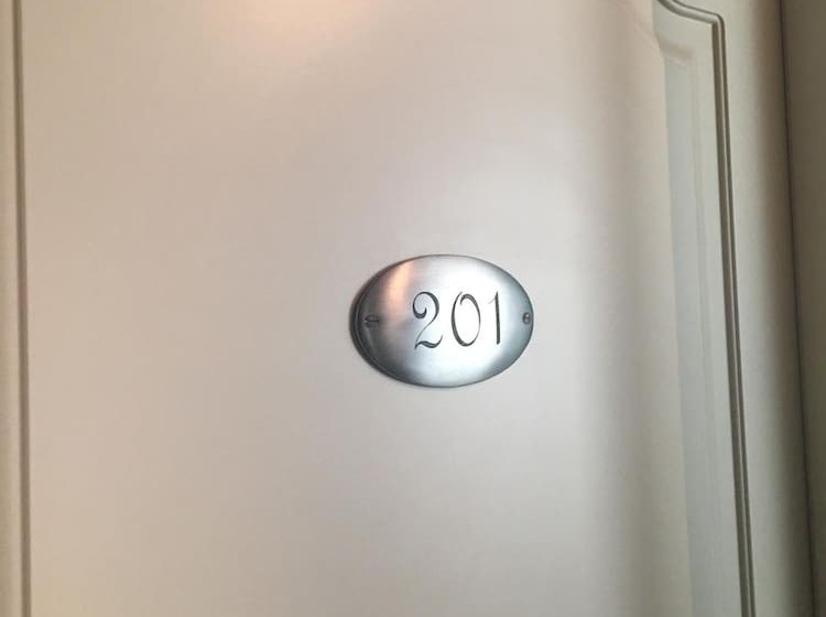 Standart Oda, Guest House La Corte Normanna