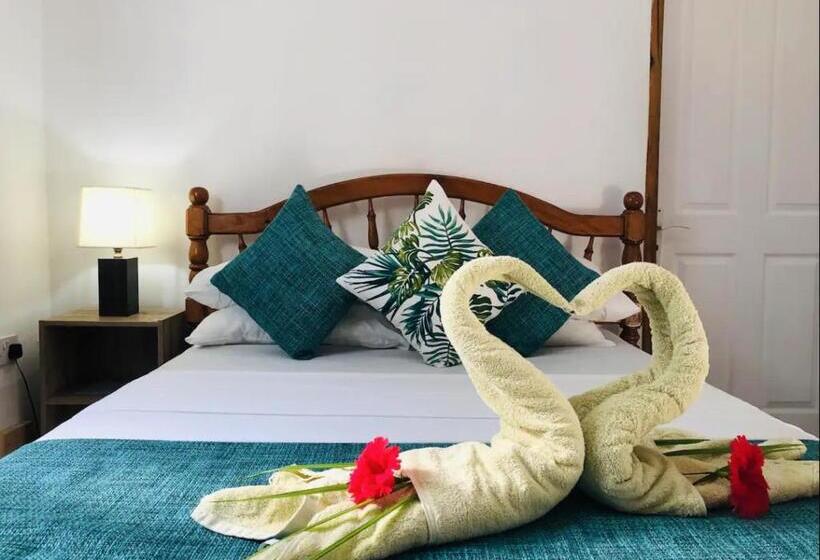 اتاق استاندارد با چشمانداز باغ, Villa Confort