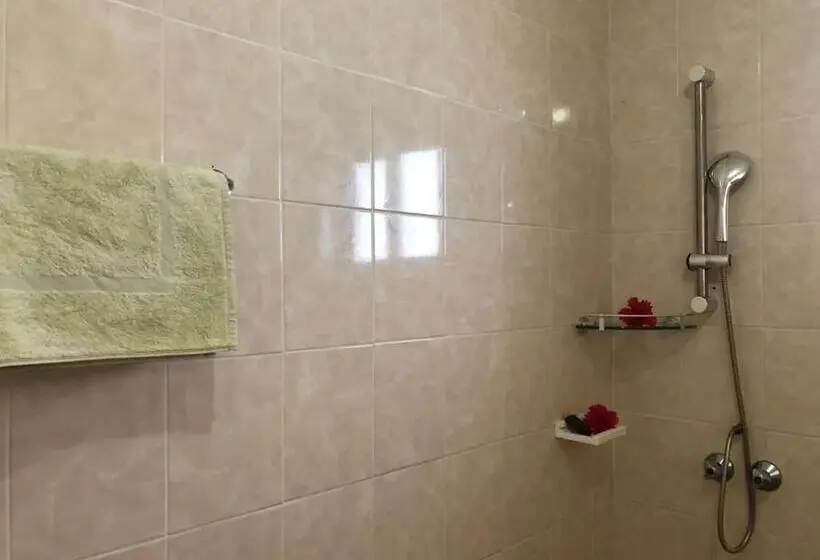 اتاق استاندارد با چشمانداز باغ, Villa Confort