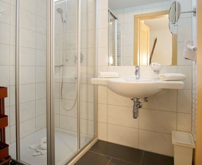 2-Bedroom Classic Apartment, Alpenstern Rooms & Suites