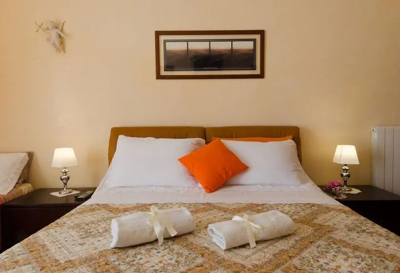 اتاق لوکس سه تخته, B&b L Antica Rimessa