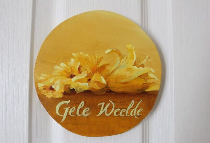 デラックスルーム, Saffels Nest