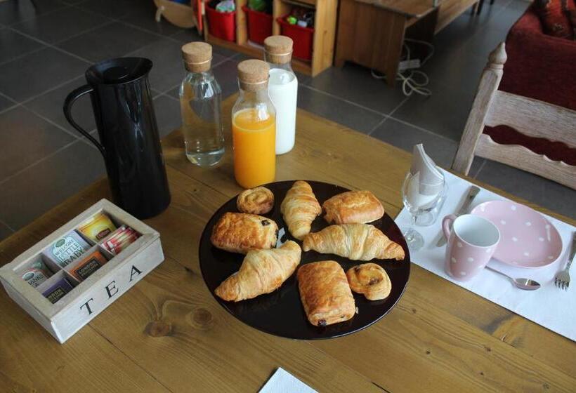 スタンダードルーム, Saffels Nest