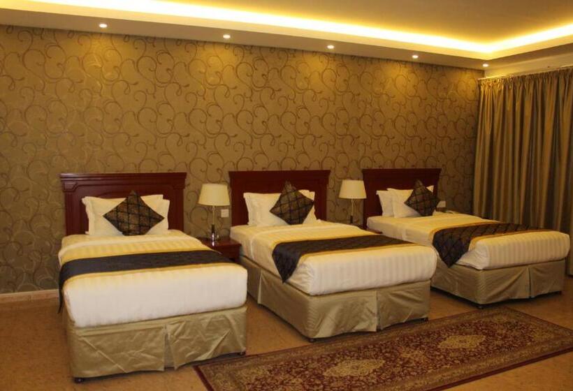 اتاق استاندارد سه نفره, Al Diyar