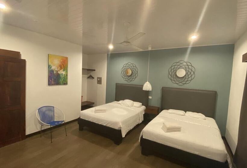 デラックススイート, La Posada Jungle