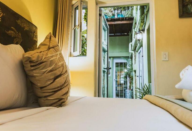 اتاق استاندارد, La Rose B&b