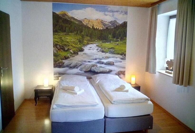 Camera Standard con Balcone, Pension Bergblick