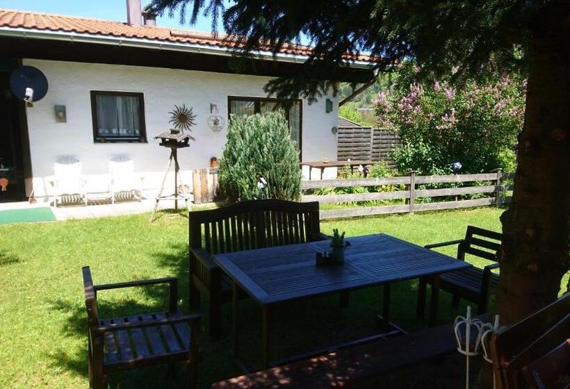 Bungalow Standard, Pension Bergblick