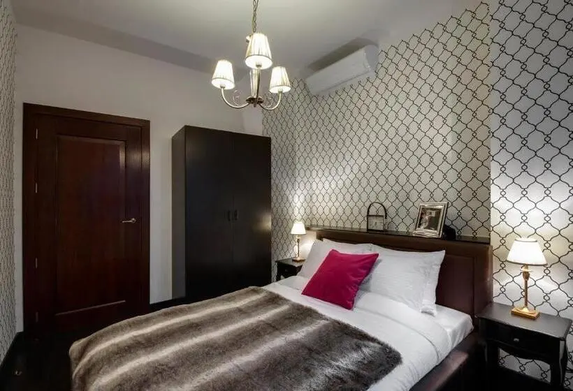 １ベッドルームアパートメント, Too Good Apartments