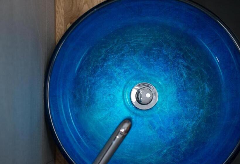 １ベッドルームのデラックスアパートメント, Too Good Apartments