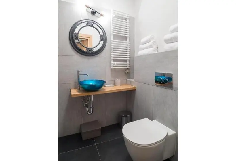 １ベッドルームのデラックスアパートメント, Too Good Apartments