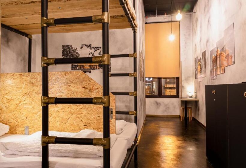 تختخواب در اتاق مشترک, Chillout Hostel Zagreb