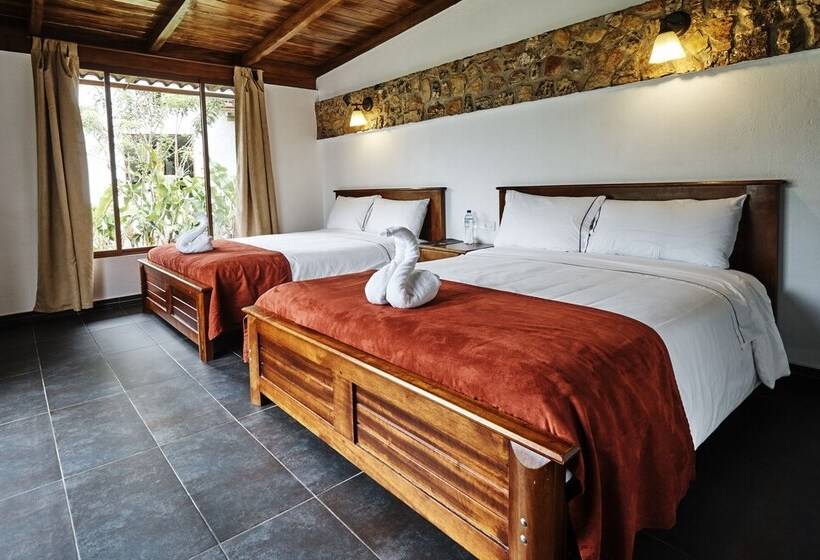 패밀리 방갈로, Coffee Lodge Cristal Glamping & Spa