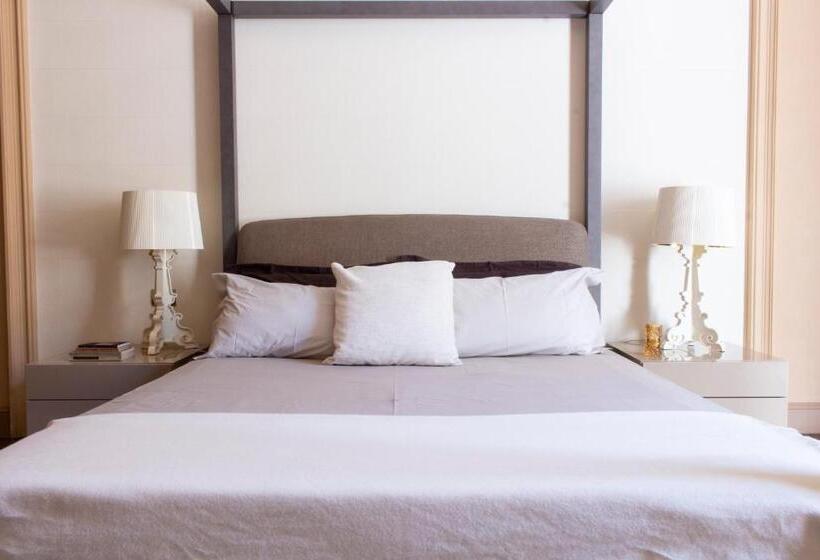 سوییت جونیور, Le Quattro Dame Luxury Suites