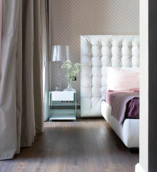 سوییت جونیور لوکس, Le Quattro Dame Luxury Suites