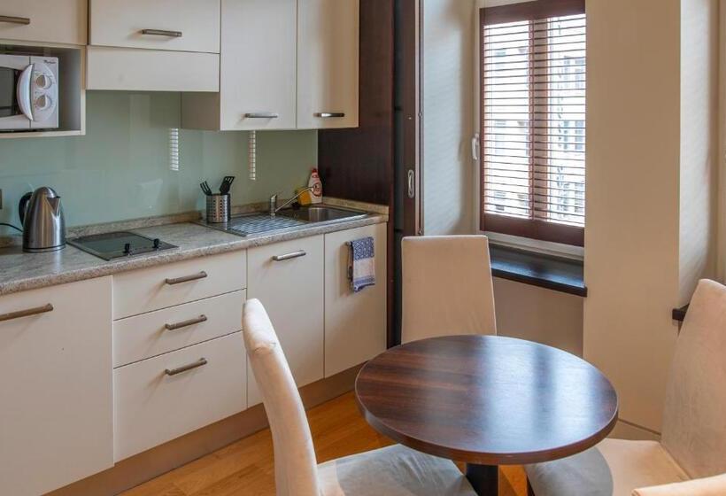 דירת חדר דלוקס, Residence 1898