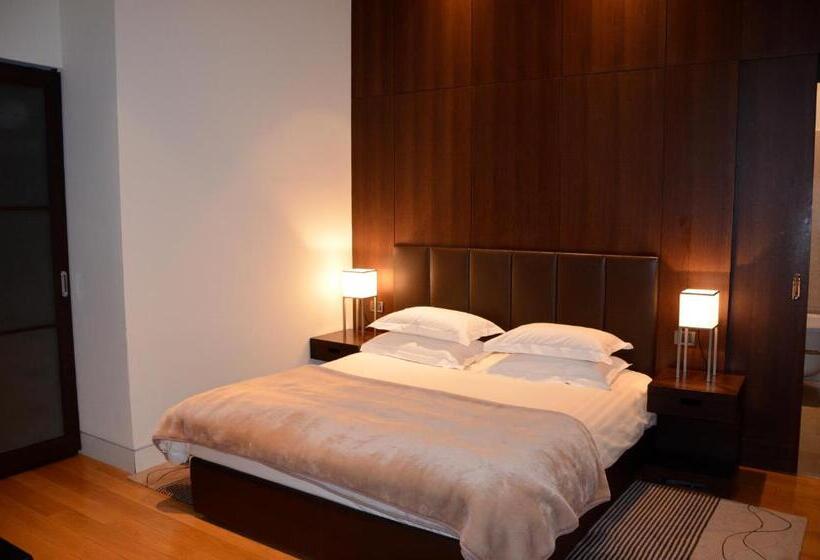 דירת חדר דלוקס, Residence 1898