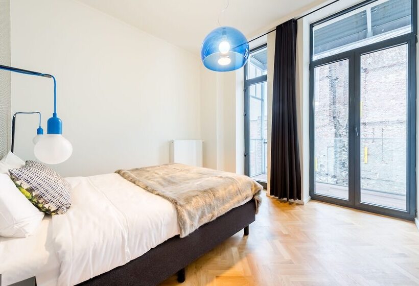 Deluxe Appartement met 2 Slaapkamers, Smartflats Design  Grandplace