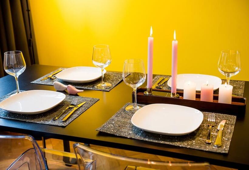 Comfort Appartement met 2 Slaapkamers, Smartflats Design  Grandplace