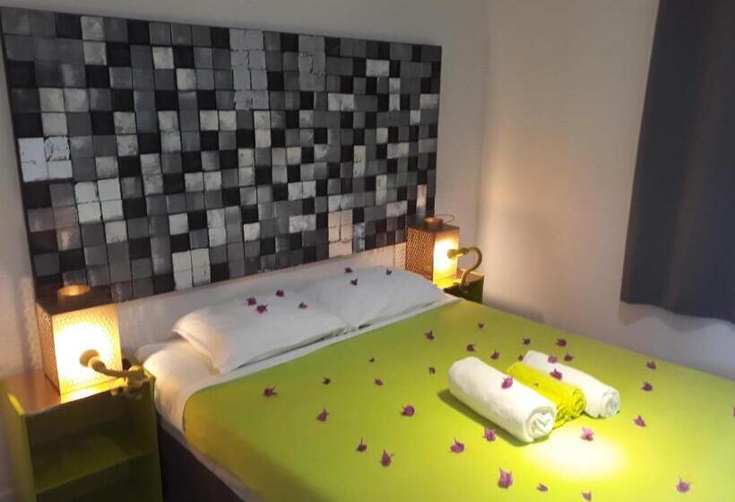 اتاق استاندارد, Villa Eden Rock