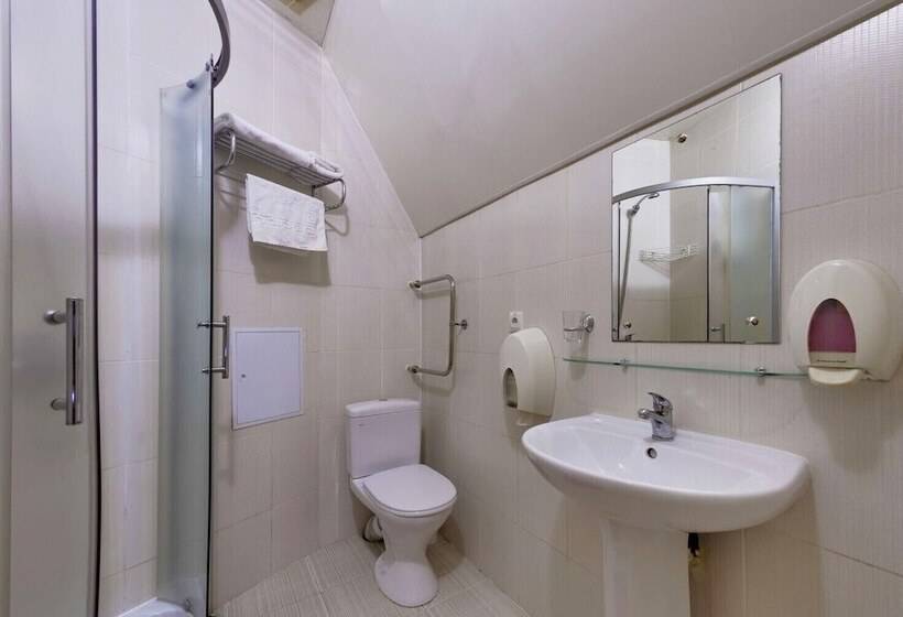 ジュニアスイート, Marton Villa Rio