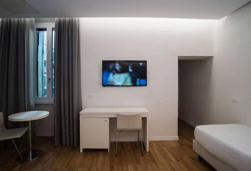 اتاق لوکس سه تخته, Trevi Elite Rome