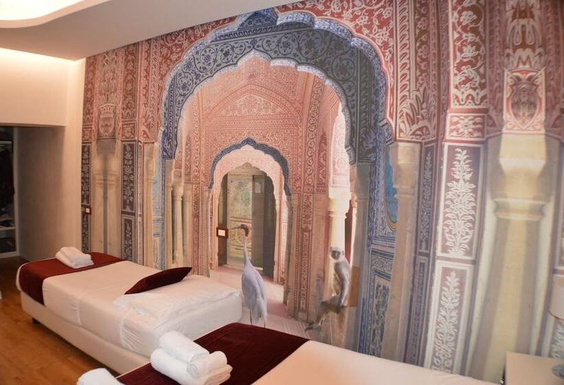 اتاق لوکس سه تخته, Trevi Elite Rome