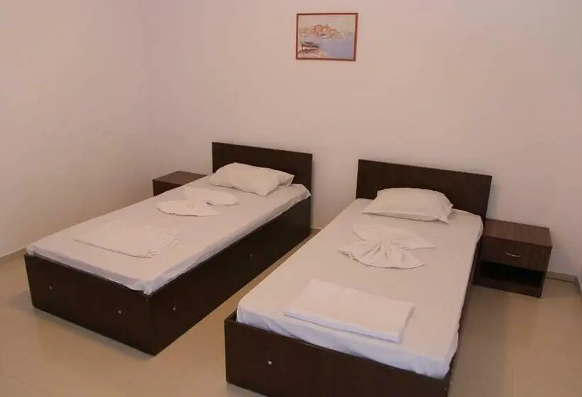 آپارتمان 1 خوابه, Hostel Coral City