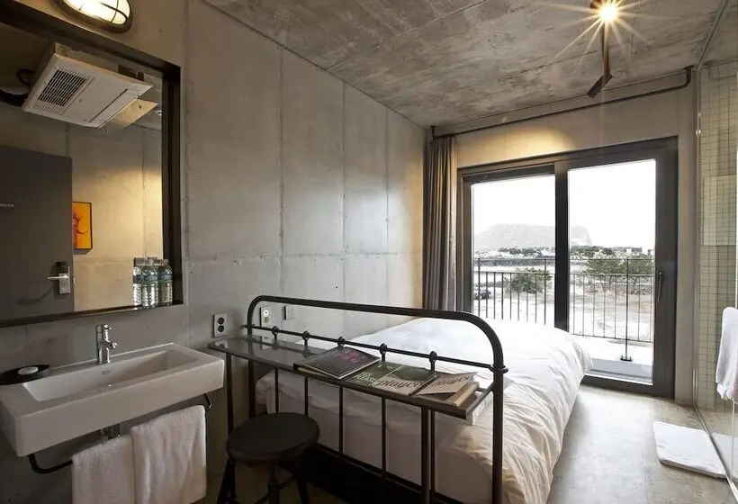 シングルデラックスルーム, Playce Camp Jeju