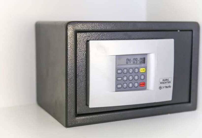 1 Sovrums Lägenhet med Balkong, Muses Residence