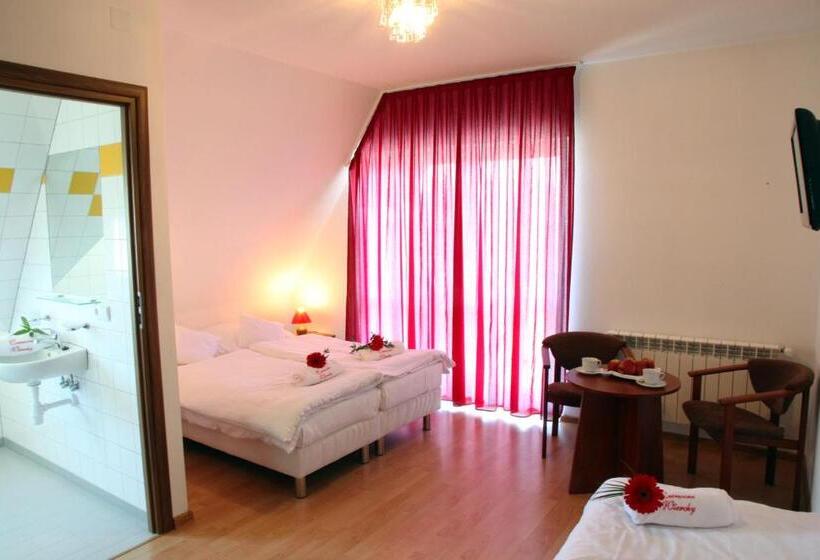 اتاق استاندارد سه نفره, Czerwone Wierchy   Sauna I Jacuzzi Wliczone W Cenę Pobytu!