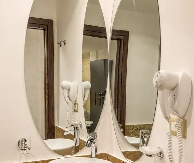 اتاق لوکس, Rifugio Degli Artisti Top B&b