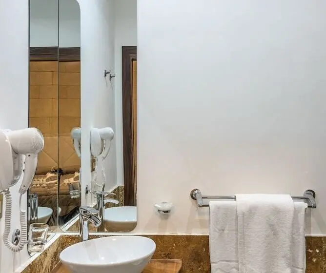 اتاق لوکس, Rifugio Degli Artisti Top B&b
