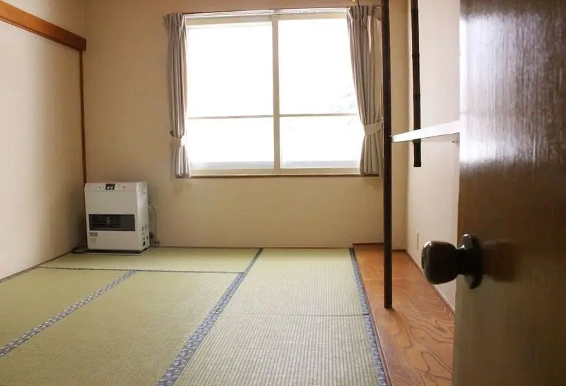 スタンダードルーム, Biei Guest House Sirogane No Yu   Hostel