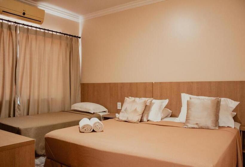 Номер Стандарт Трехместный, Pousada Nanai