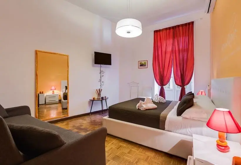 سوئیت جونیور با تراس, Allegra's House