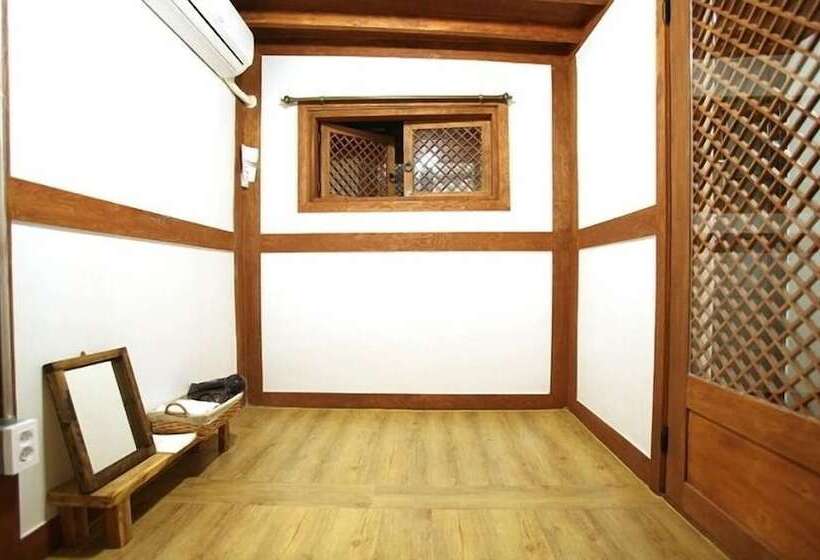 اتاق استاندارد, Dowon Guesthouse